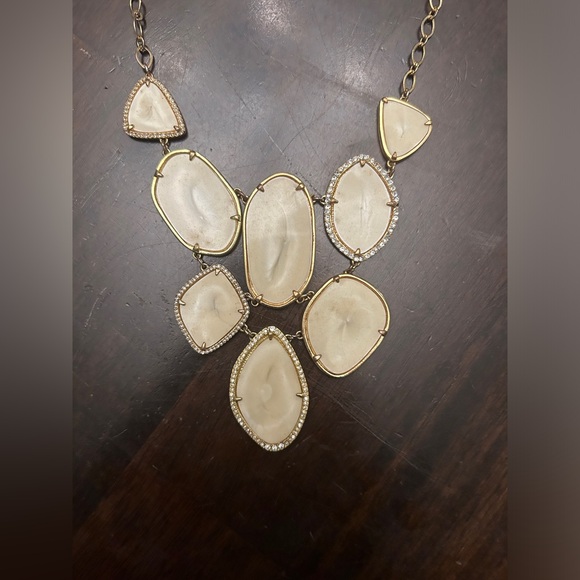 Stella & Dot Cream Faux Stone Ivory Clear Crystal Bib Gold Fiona Necklace - Picture 6 of 6